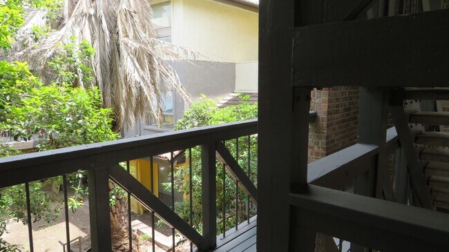 Photo - Beautiful 2 bed 1 bath condo 3 blocks from...