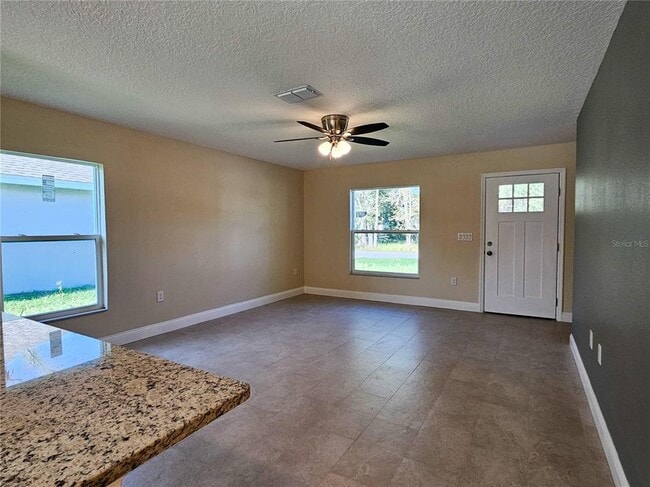 Photo - 6921 Central Ave