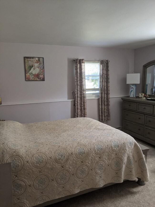 Photo - 7-11 Wilcox Ln