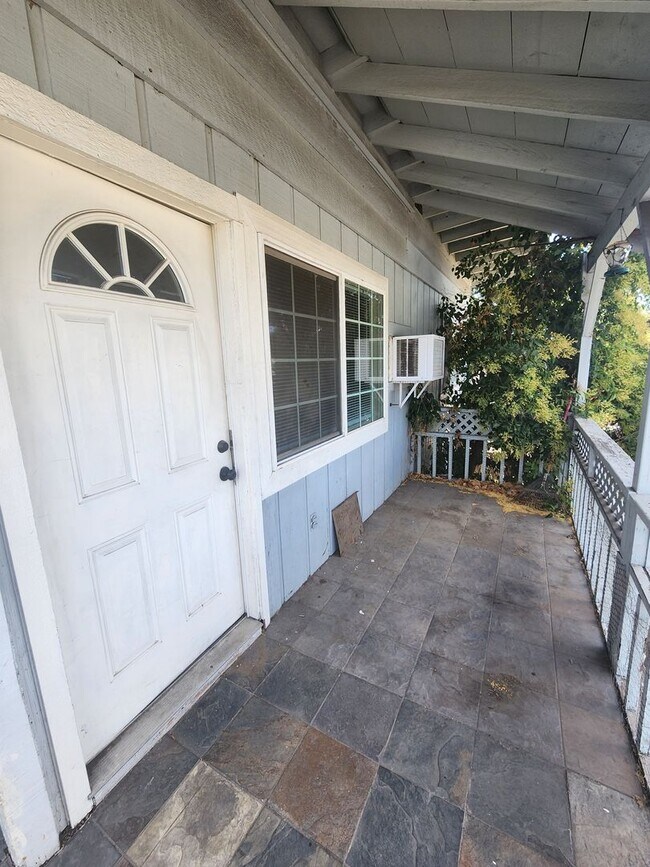 Photo - Main71 Unit #2 (Top)