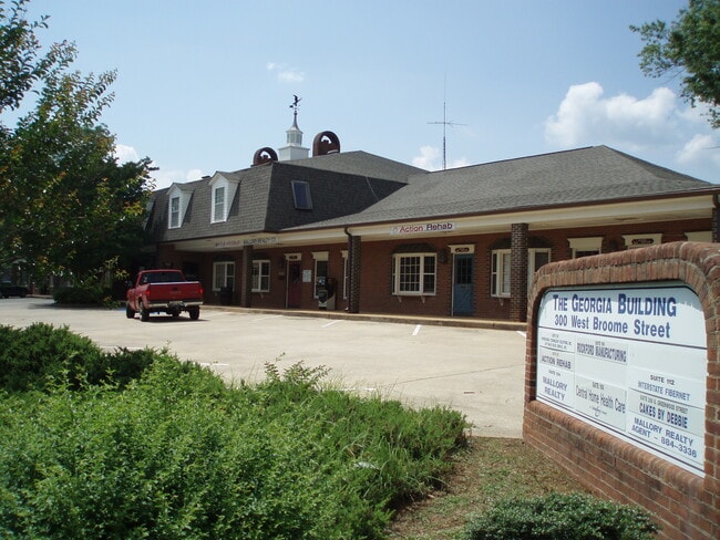 Building Photo - 300 W Broome St Unit 200