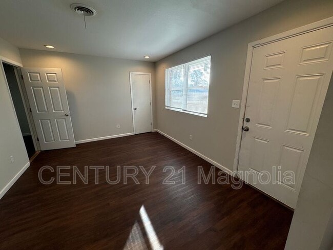 Photo - 2401 Boykin Rd