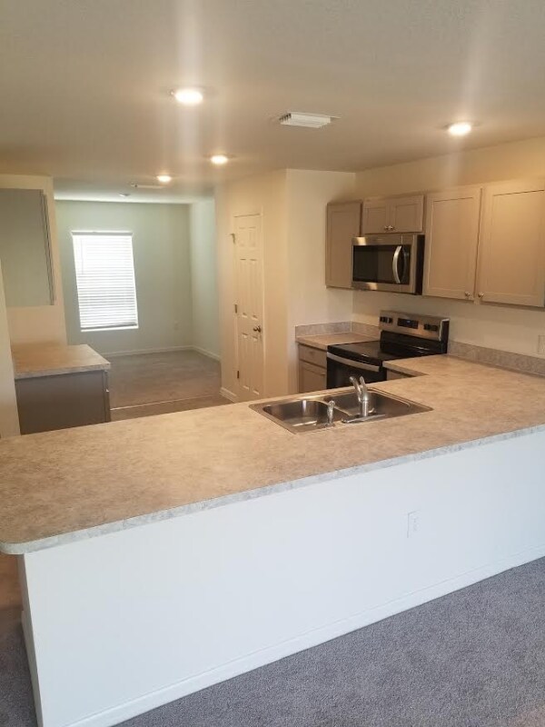 Photo - 6282 Lenape Ln