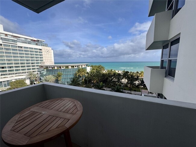 Photo - 2899 Collins Ave Unit 915