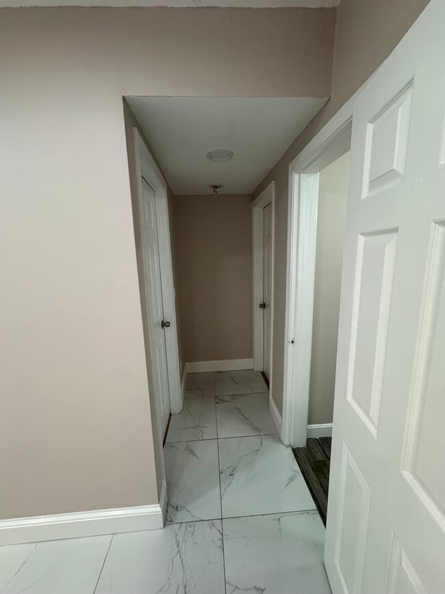 Photo - 30 Julian St Unidad 2