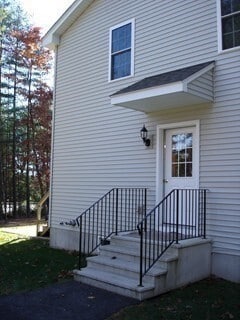 Photo - 107 N Liberty St