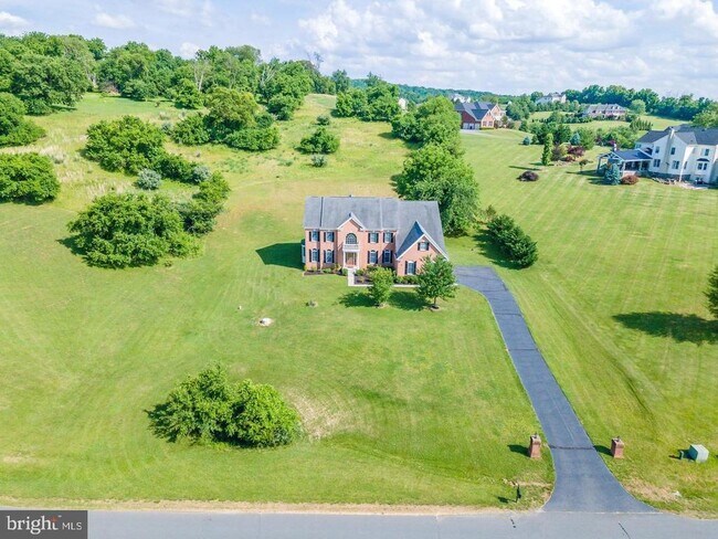 Photo - 15000 Barlow Dr