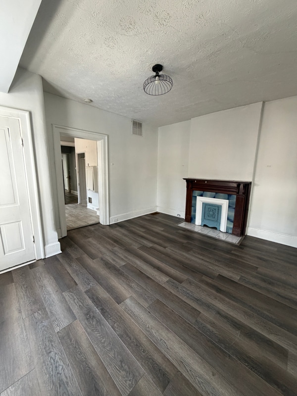 Photo - 818 Oak St Unit Apt 4