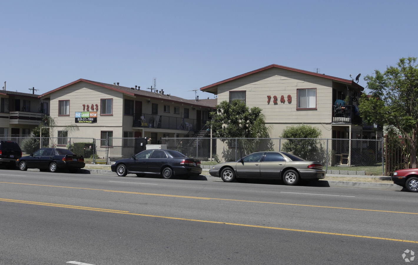 Primary Photo - 7243-7249 Vineland Ave Apartments