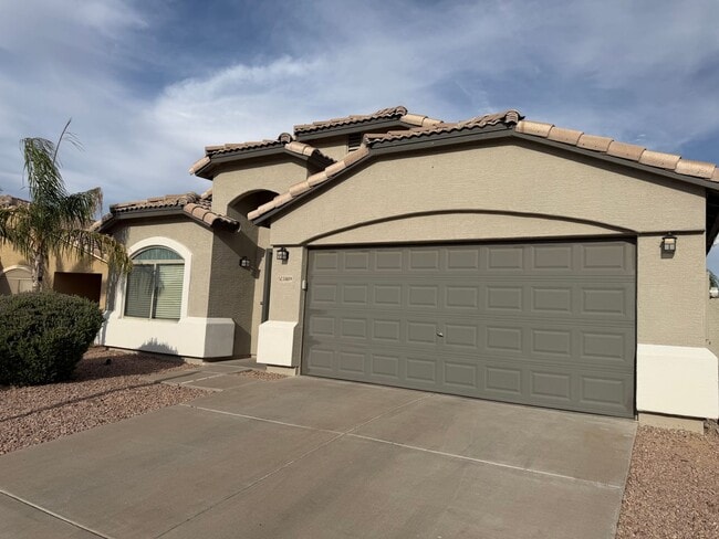 Building Photo - 4 Bedroom on Large Lot in Queen Creek