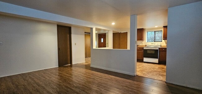 Photo - 5302 9th Ave NE