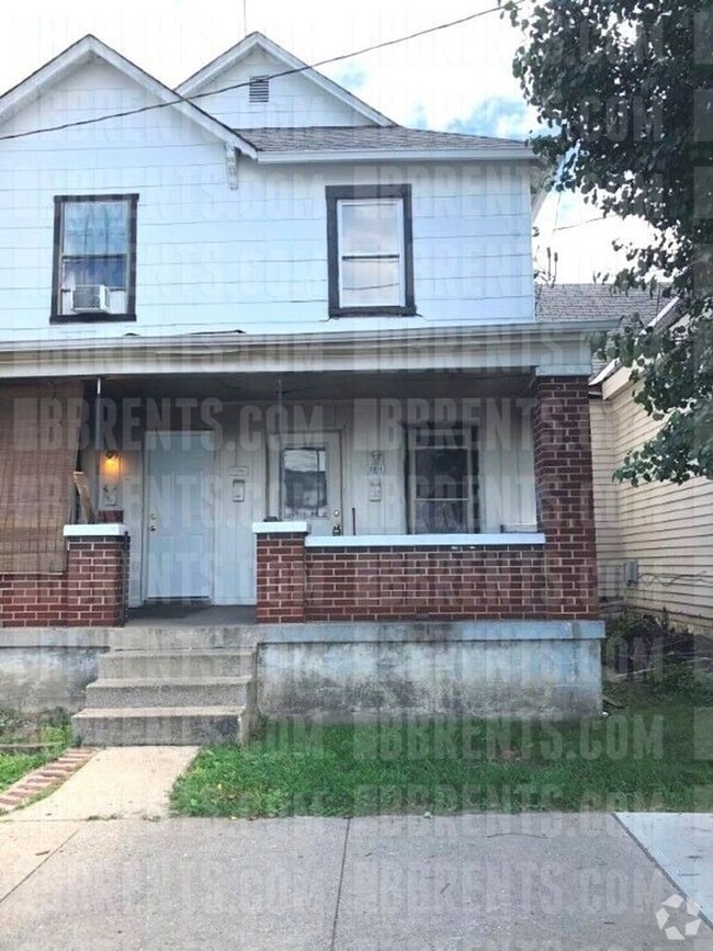 Building Photo - 722 East Ave Unit East 722 Front Rental