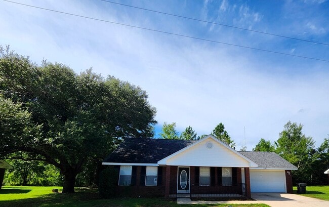 Building Photo - ****AVAILABLE NOW**** Rental