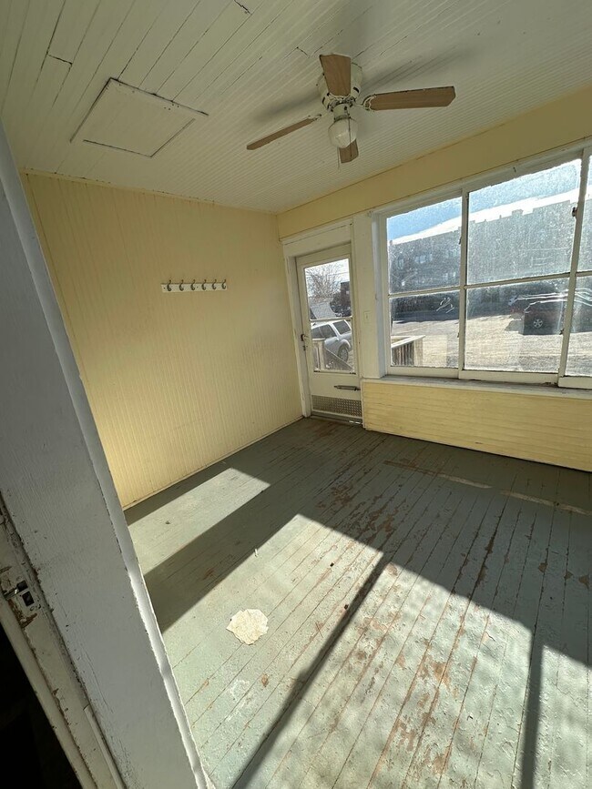 Photo - 139/141 6th St NW Unidad 141