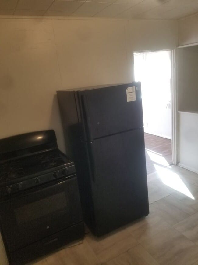 Photo - 2 bedroom home available in Rockford