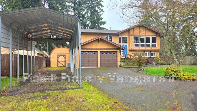 Photo - 3712 NW Highland Ct