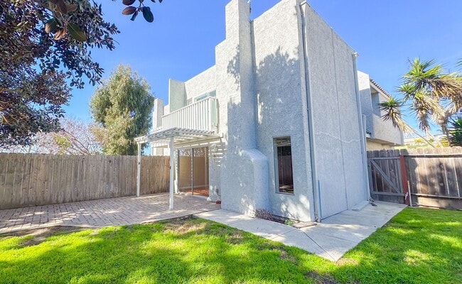 861 Mola Vista Way Unit 861