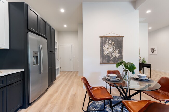 Hidden Hills Condominiums