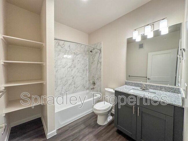 Photo - 710 Shine St Unit Preserve 3201