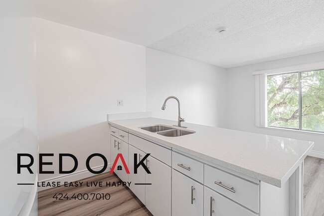 Photo - 227 E Ave 41 Unidad 209