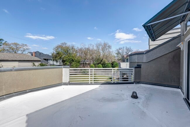 Photo - 5304 Braeburn Dr