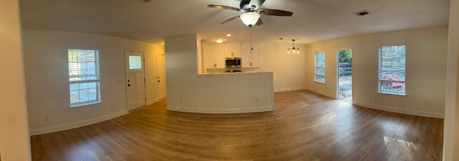 Photo - 6056 Savannah Dr