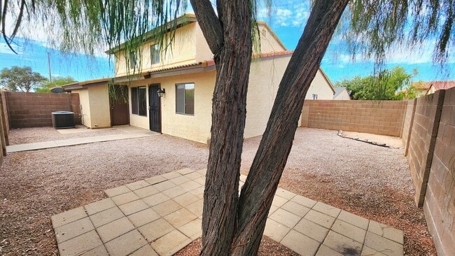 Large House size Private Gated Yard - 6228 E Greenway St Unit 101