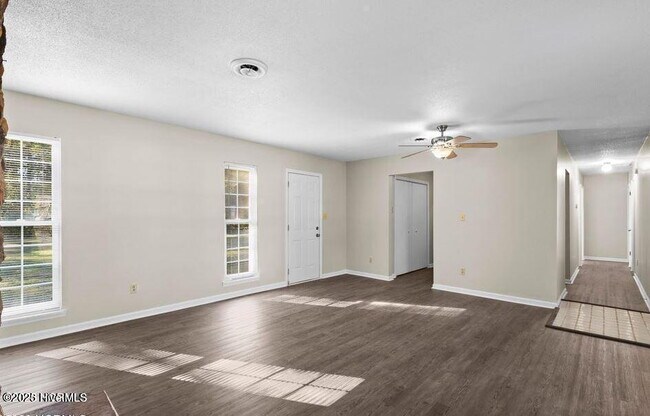 Photo - Beautiful 3 Bedroom Home-210 Country Rd. $...