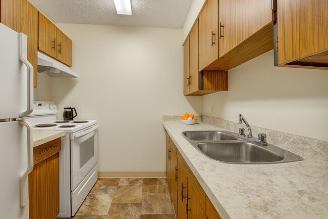 Photo - Lakewood Heights