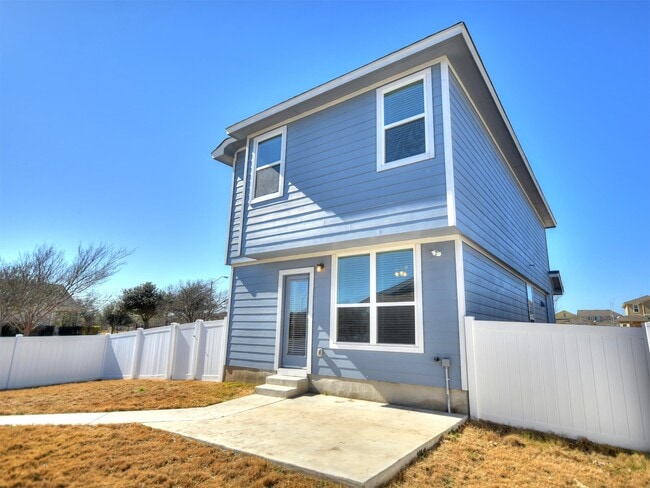 Photo - 18301 Mammoth Cave Blvd