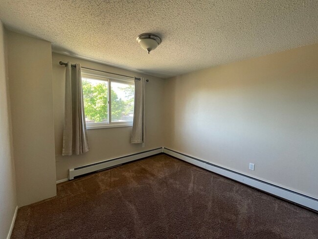 Photo - 4 BEDROOM 2 BATH SINGLE FAMILY HOME