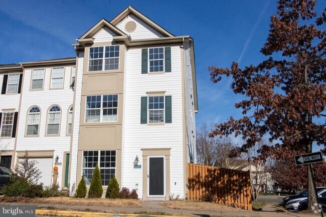 Building Photo - 7685 Duneiden Ln Rental