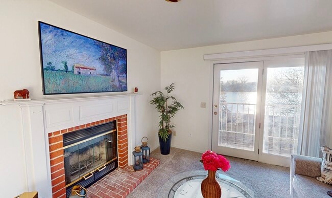 Photo - River Place Apartments