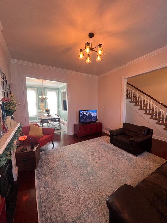 Photo - 929 S Bell Ave