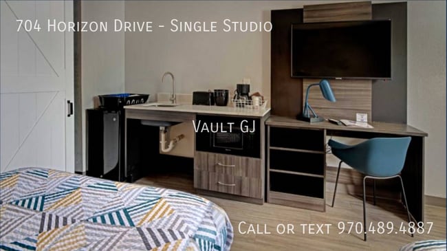 Building Photo - 704 Horizon Dr Unit Single Studio