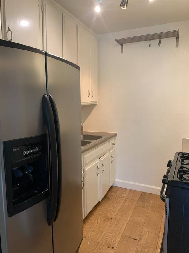Photo - 1843 10th St Unit 2
