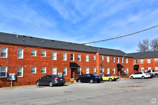 Photo - University Falls Apartments