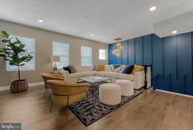 Photo - 23810 Myrtle Glen Way