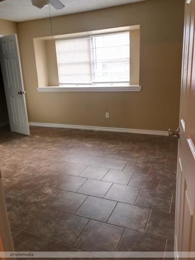 Photo - 2124 Green Lee Ln