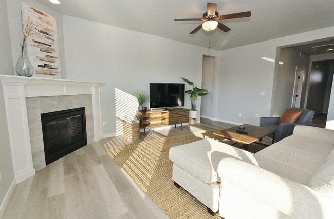Photo - 2961 N Zion Park Ave