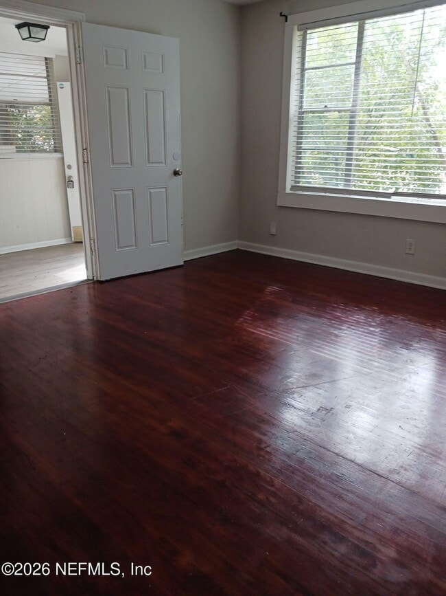 Photo - 2733 King Cole Dr