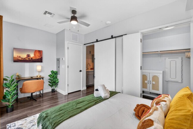 4225 N 32nd Pl Unit SI ID1492095P