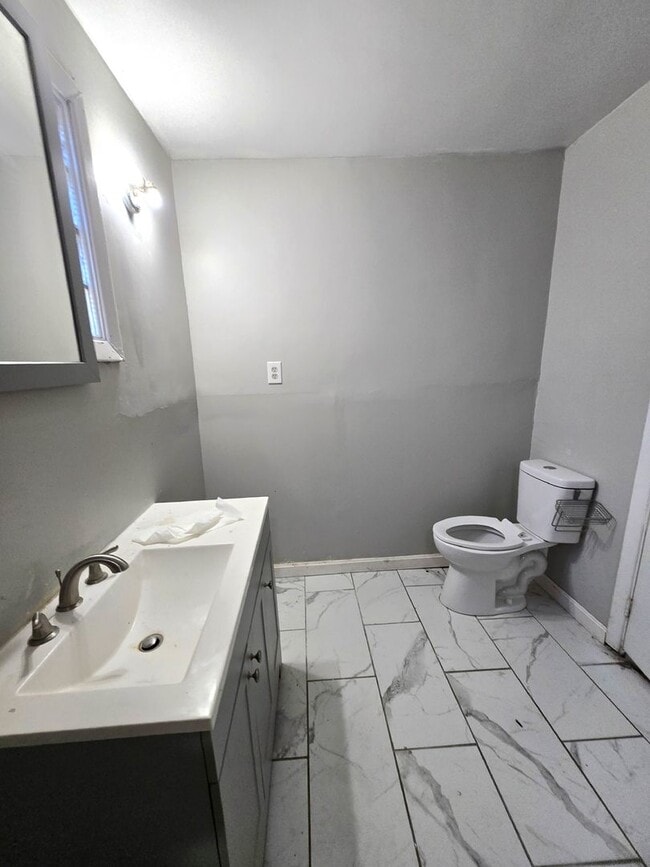 Photo - 150 Sisson St Unit 2