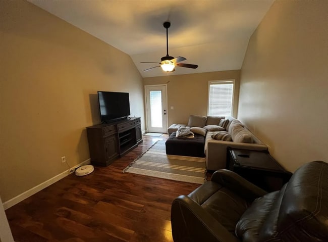 Photo - 225 Charger Ln