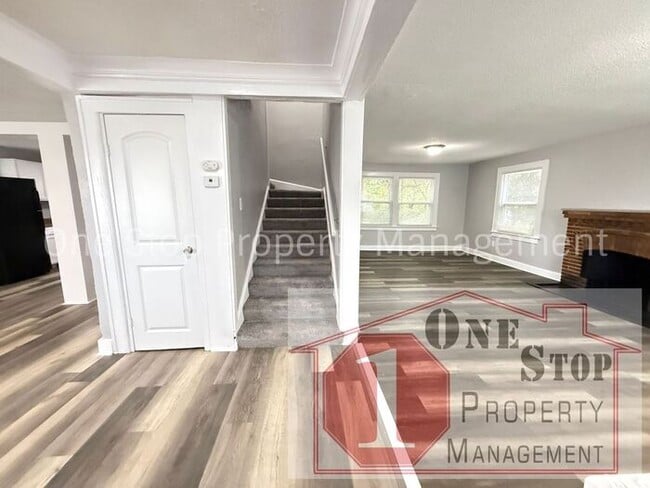 Building Photo - Beautiful 4 Bedroom 3 Bathroom Home in Kan...