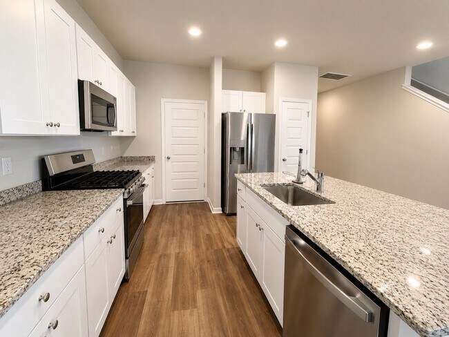 Photo - 256 Agrarian Ave