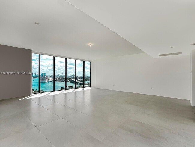 Photo - 1000 Biscayne Blvd Unit 2002