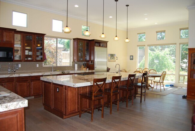 Photo - Single Level Home in Mountaingate
