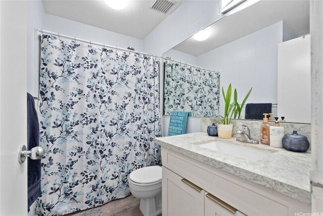 Photo - 516 Mananai Pl Unit #15A