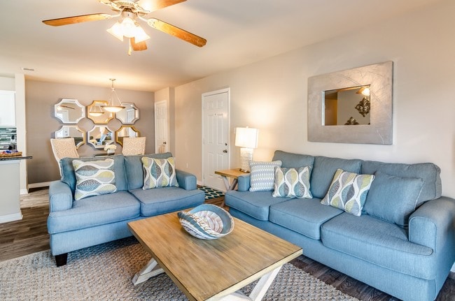 Photo - Grand Biscayne